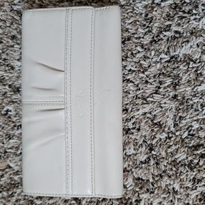 Leather Cream COACH trifold wallet